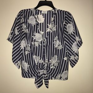 SIENNA SKY SUMMER TOP